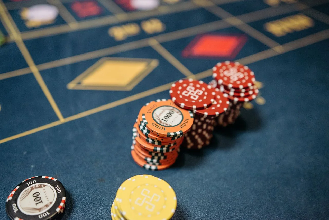 Cách 69v chuẩn hóa luật chơi Baccarat giúp người Việt tối ưu hóa vốn